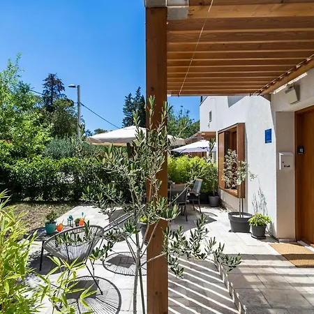 U-nique In * Orašac