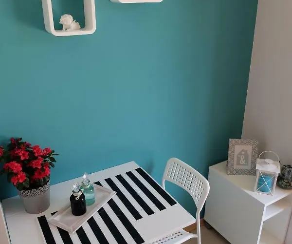 U-nique In * Orašac